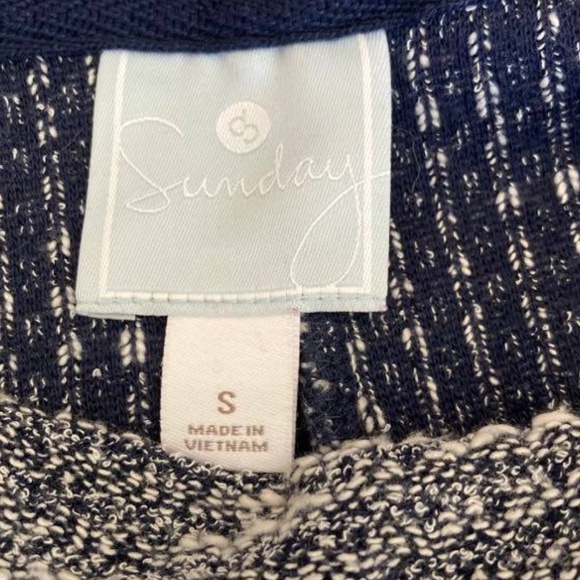 Dress Barn Sunday - Poncho -  Blue -  Size Small - Picture 4 of 9